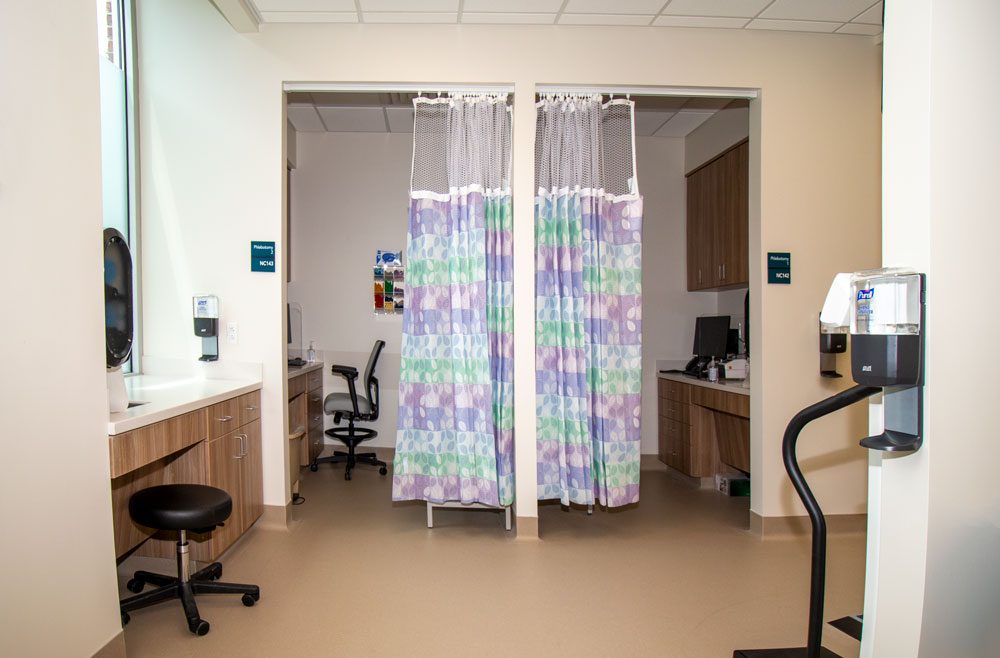 https://jmusselmanconstruction.com/wp-content/uploads/2025/05/MUSC-Infusion-Upfit-7.jpg