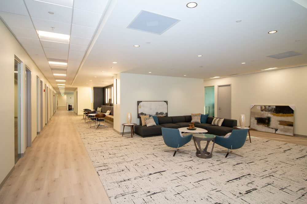 https://jmusselmanconstruction.com/wp-content/uploads/2025/05/New-York-Life-6.jpg