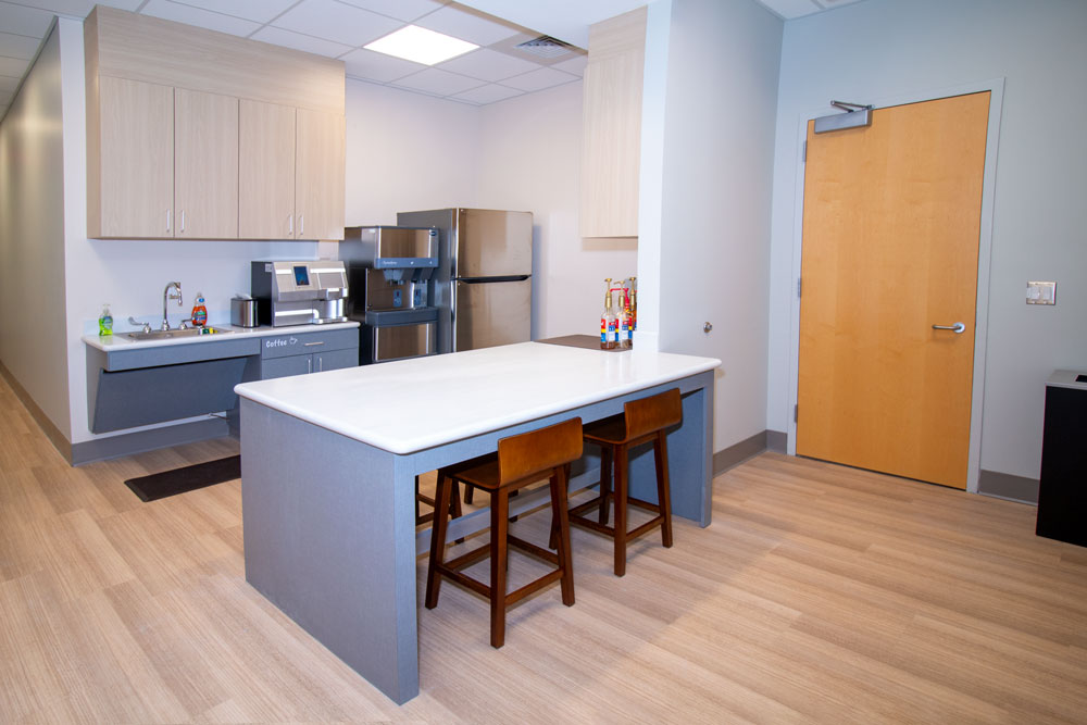 https://jmusselmanconstruction.com/wp-content/uploads/2025/06/MUSC-CSB-Schiller-Surgical-5.jpg