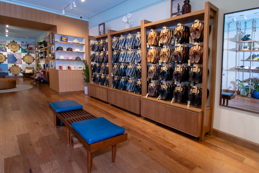 https://jmusselmanconstruction.com/wp-content/uploads/2025/06/OluKai-4.jpg